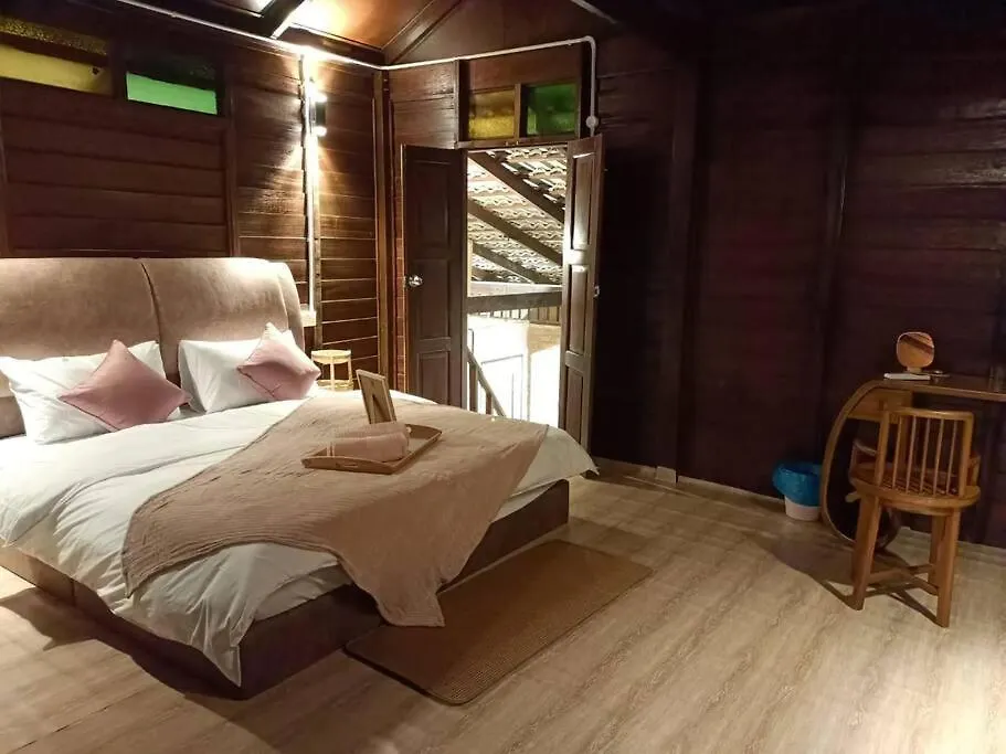 Prázdninový dům Sayang Di Kaki Bukit Homestay Near Icon City Bukit Mertajam