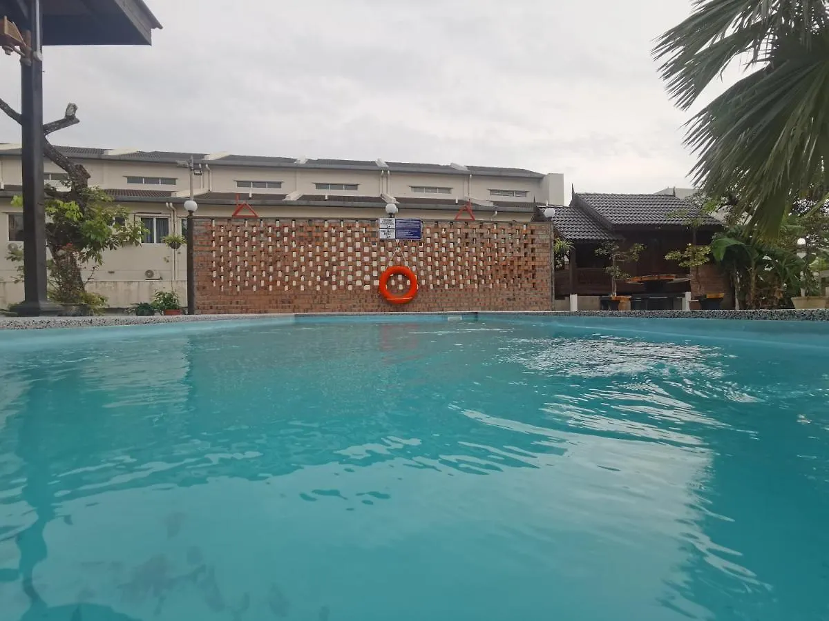Sayang Di Kaki Bukit Homestay Near Icon City Bukit Mertajam 0*,