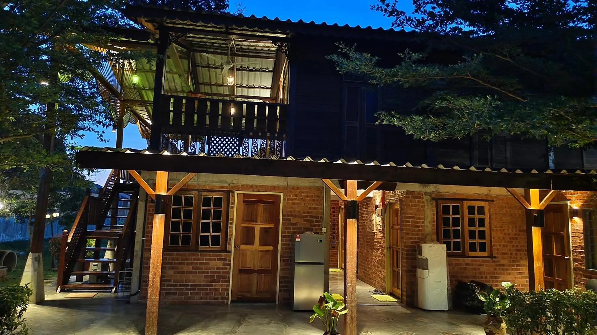 Sayang Di Kaki Bukit Homestay Near Icon City Bukit Mertajam location
