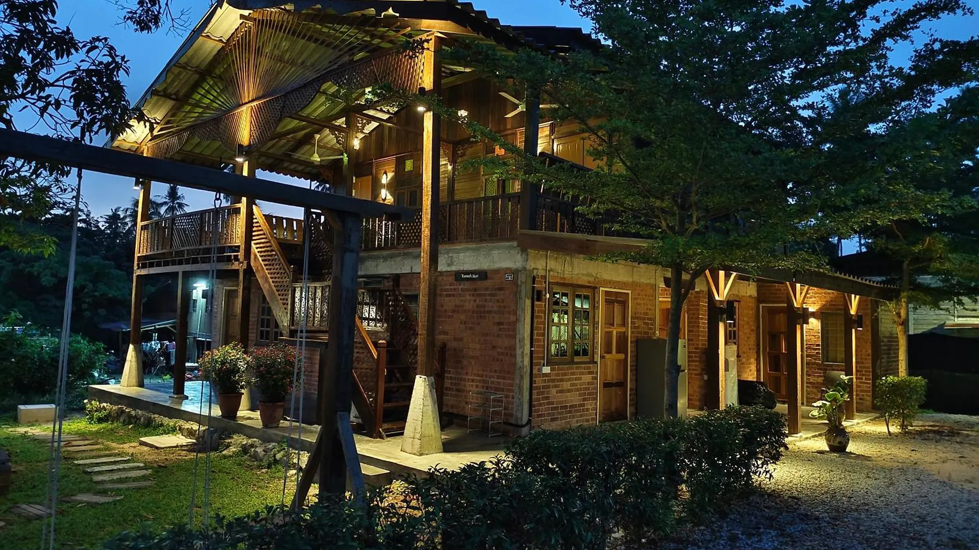 Sayang Di Kaki Bukit Homestay Near Icon City Bukit Mertajam Malaysia